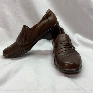 Earth Origins Leather Clogs Women’s Size 7.5 Brown Comfort Shoes